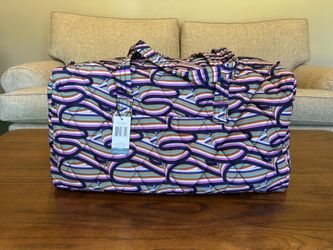 NWT Vera Bradley Large Traveler Bag : Retro Ribbons  