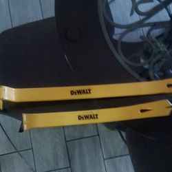 Dewalt Flat Bar