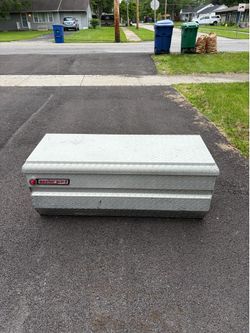 Weather Guard Truck Tool Box 684-0-01