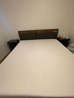 Queen size framed and mattress