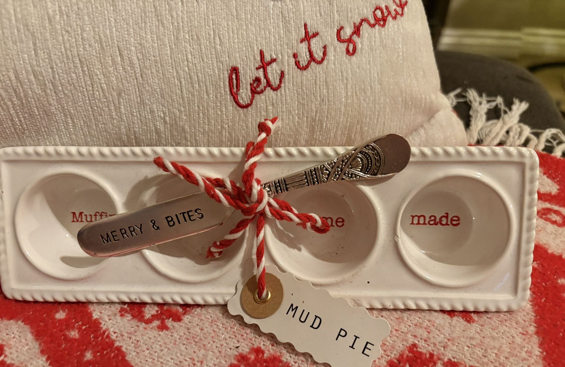 Mud pie Christmas dip dish never used