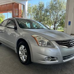 2010 Nissan Altima 
