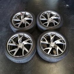 19 Inch 370z Rays For Trade
