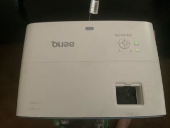 BenQ TK850 4K Projector (Has 5 Dead Pixels)