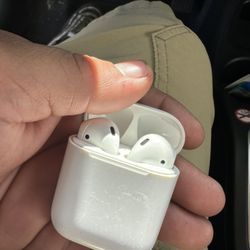 AirPods 