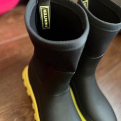 HUNTER  Waters Proof Boots Size 8