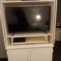 TV Console