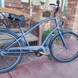 Electra Stretched Cruiser Bicycle 