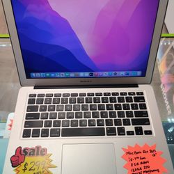 MacBook Air 2017 13" Intel Core i5-7th Gen, 8gb Ram, 128gb Flash SSD, MacOS Monterey Microsoft Office, Charger. Very good battery backup. Very good co