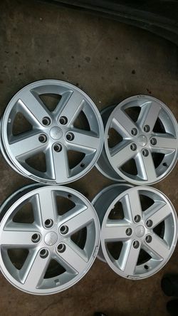 2007-2008 Jeep Wrangler 16' Factory Wheels