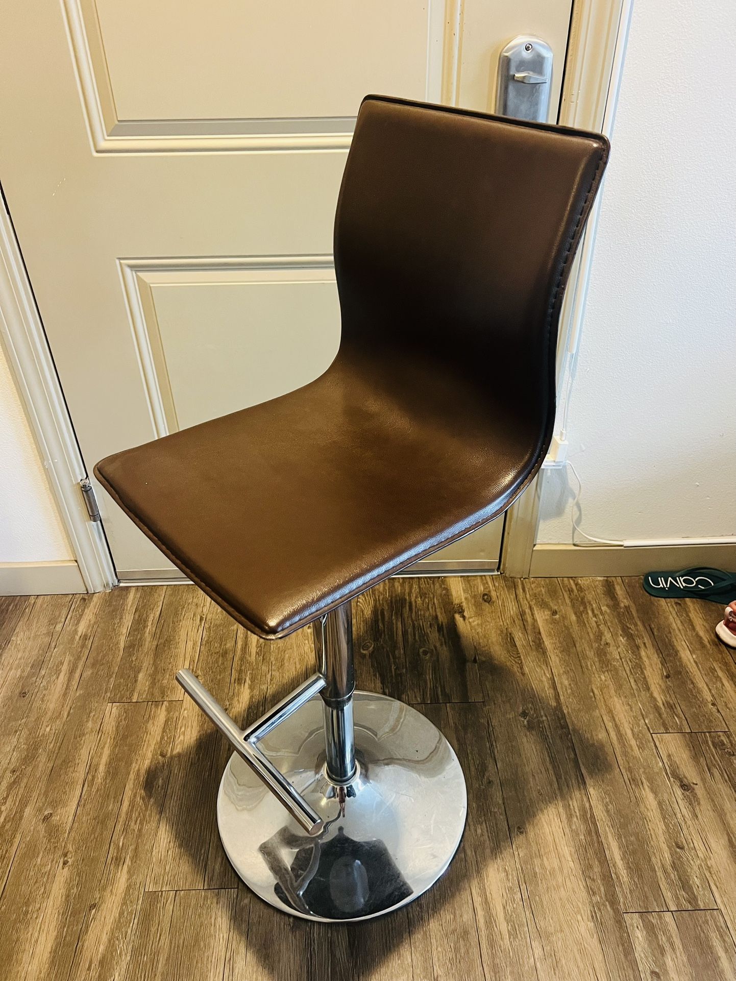 Waterproof Adjustable Bar Stool Chair