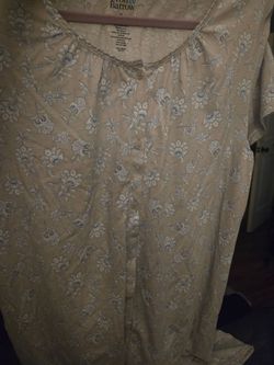 Croft & Barrow Floral nightgown