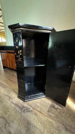 Oriental cabinet