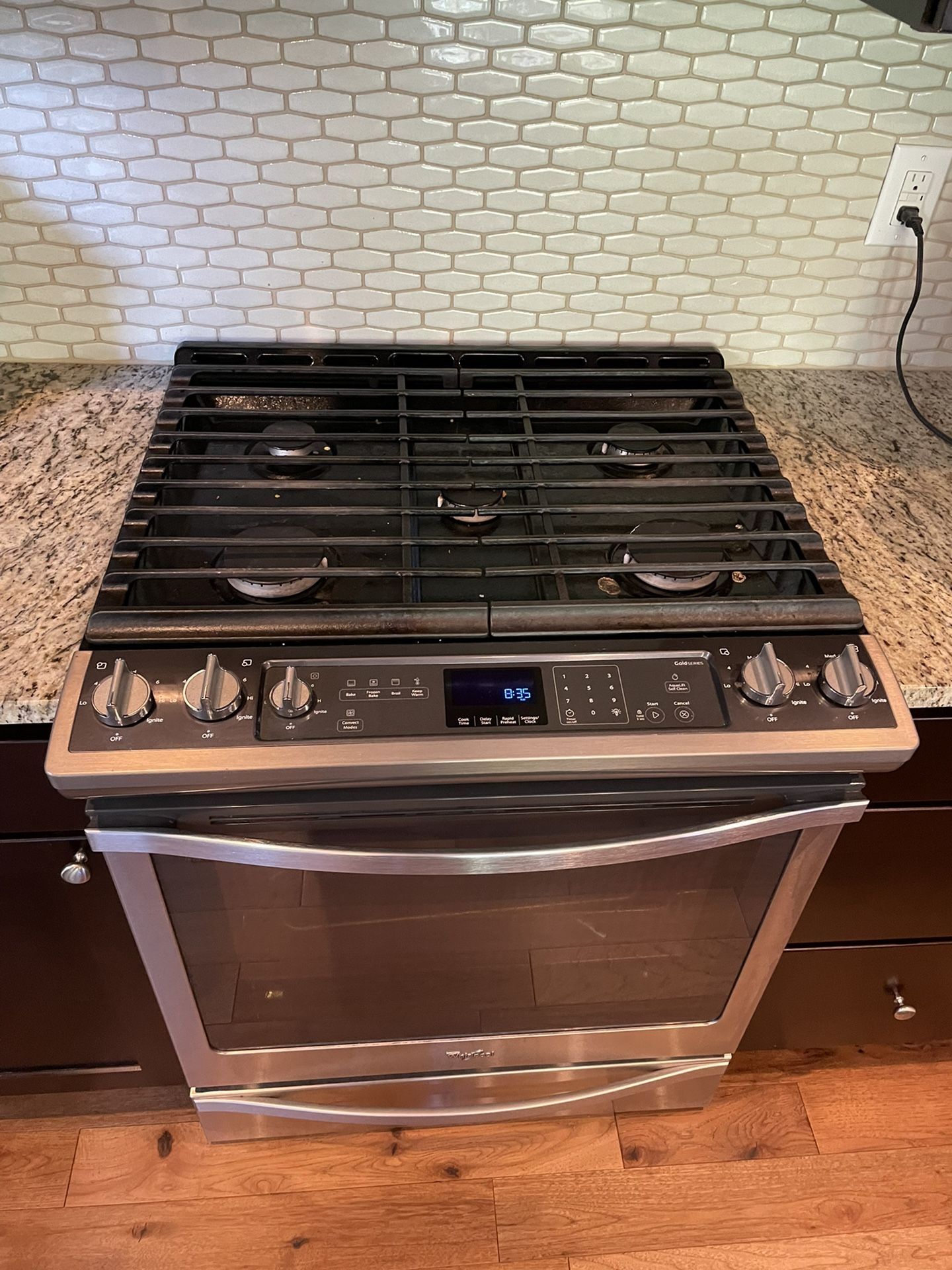 Whirlpool WEG730H0DS 30 Inch Slide-In Gas Range