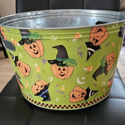 Halloween Treat Tin Bucket w/Handles, Fun Designs, Large!
