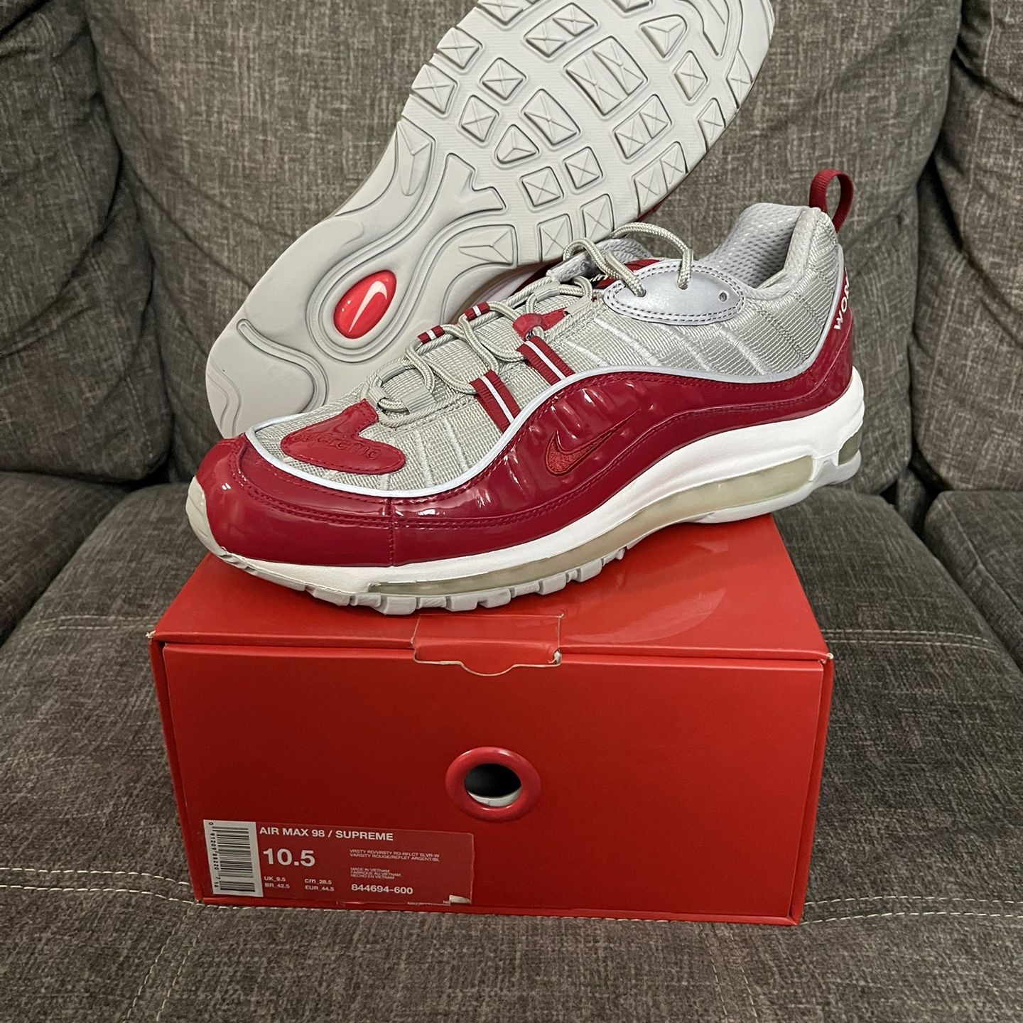 Nike Airmax 98 Red Size Brand New Unworn for Sale in New York, - OfferUp