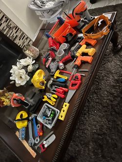 Kids work bench, construction tools
