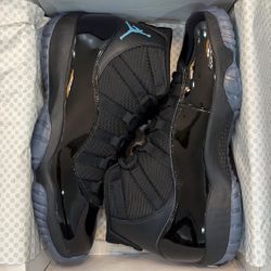 Gamma Blue 11’s SIZE 9