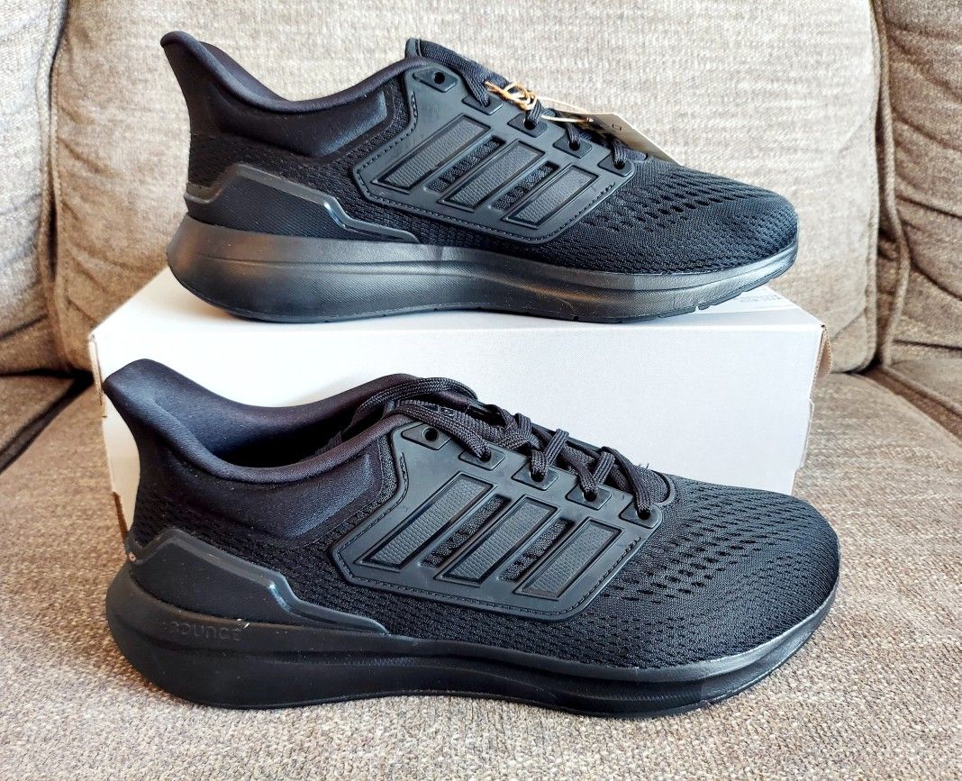 Size 7.5 Men's - Brand New Adidas EQ21 Run Shoes