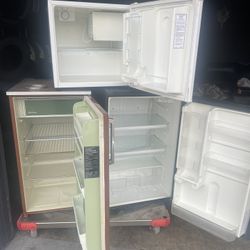 Mini Frige