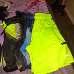 Used Boy Shirts & Sweater (M /8 )