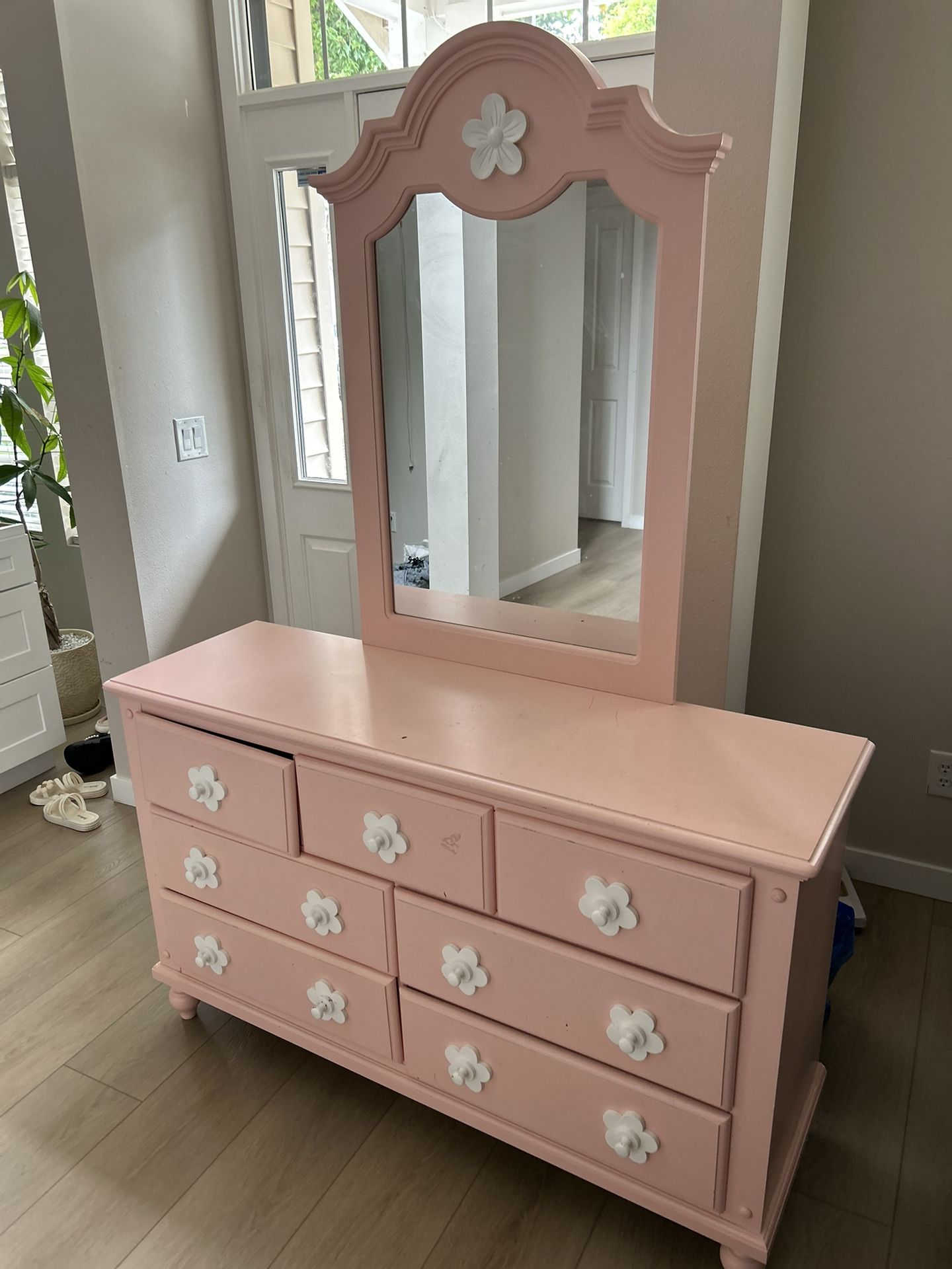 Drawer With Mirror 