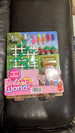 Barbie World Grow A Garden Play Set