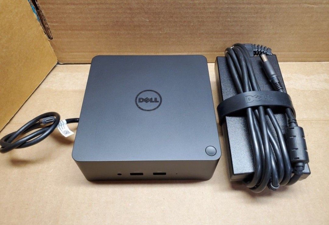 Dell Docking Station โHDMI, DISPLAYPORT, VGA, C - PORTS, USB 3.0