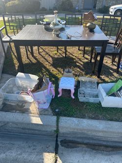 FREE NEED GONE TODAY