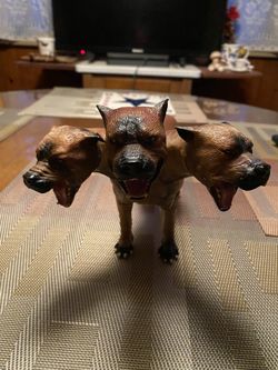 Harry Potter Cerberus three headed dog fluffy action figure 2001