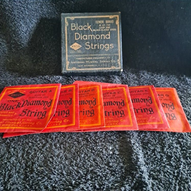 Empty Black Diamond Strings Box