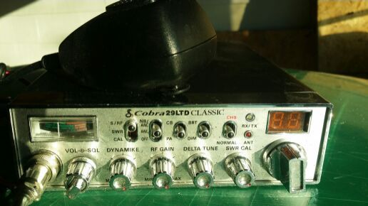 CB RADIO