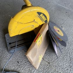 Dewalt  Chop Saw.   Cut Off Saw 