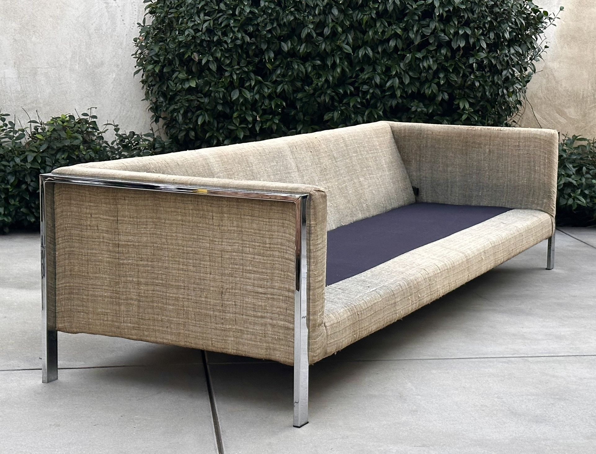 NEED GONE - Vintage Postmodern Chrome Sofa for Restoration