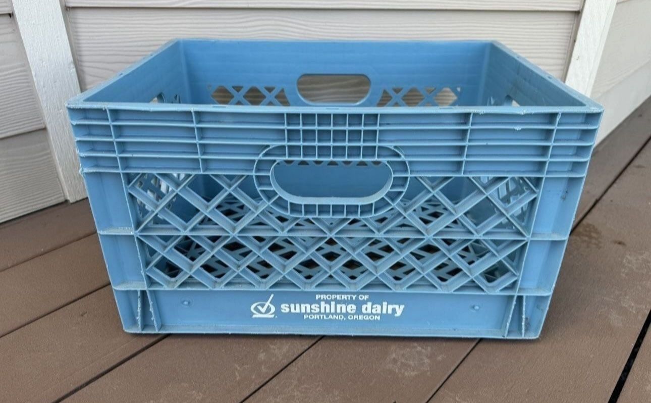 Old Sunshine Dairy Blue plastic Crate 
