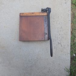 Vintage Mini Paper Cutter "The Diamond"