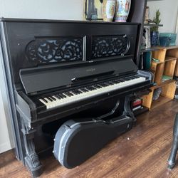 Free Emerson piano