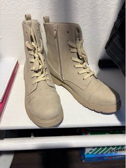Female boots