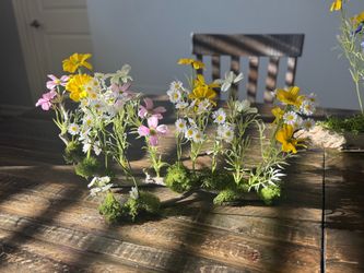 Wild flowers decoration, centerpieces