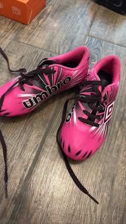 Size 10k Girl Cleats 