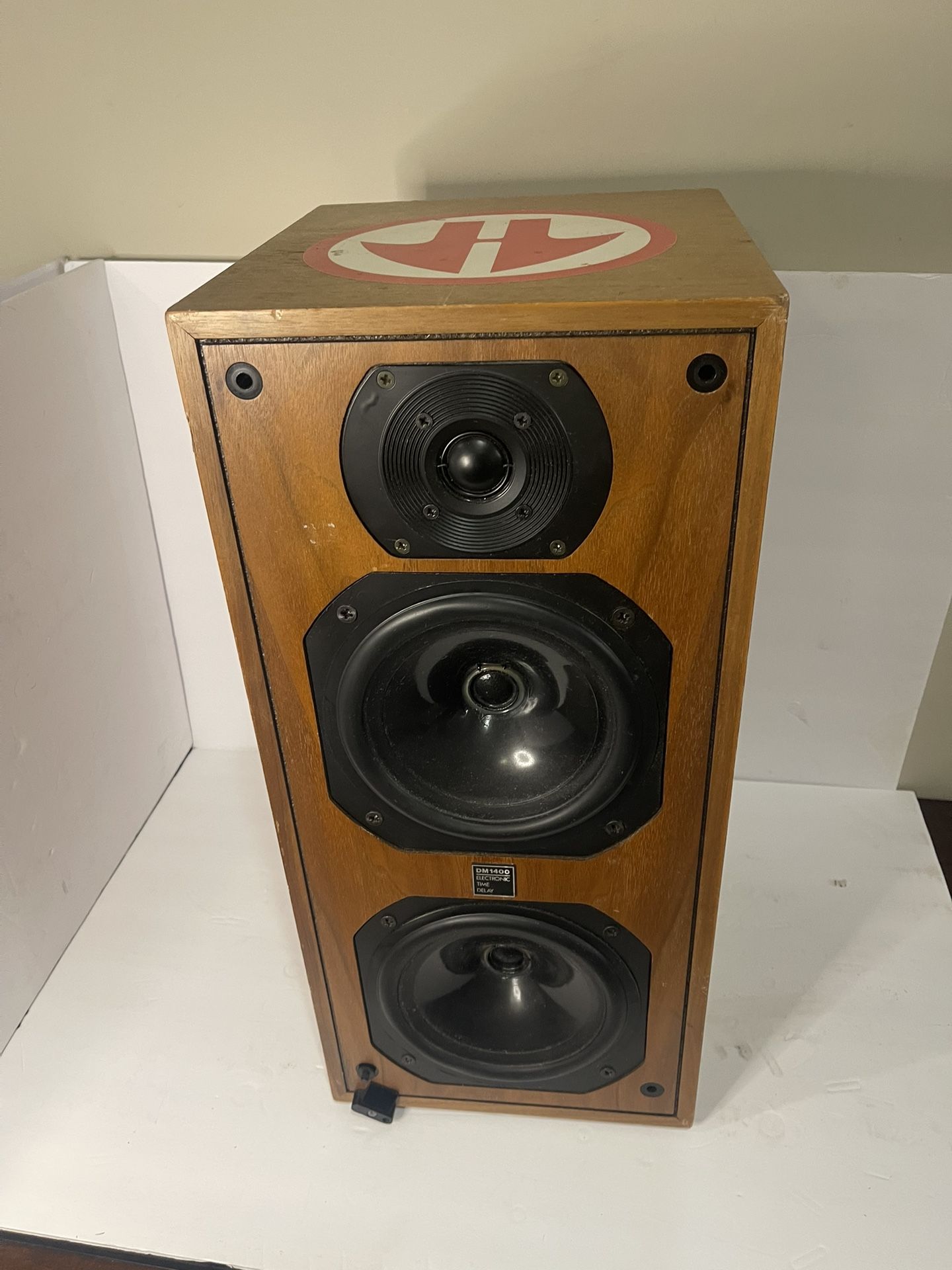 Bowers & Wilkins DM 1400 Loud Speaker