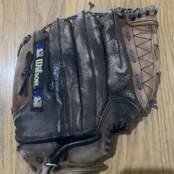 Wilson Baseball Glove