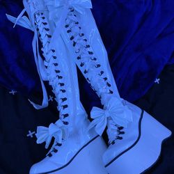 Size 8 Long Plateform White Boots