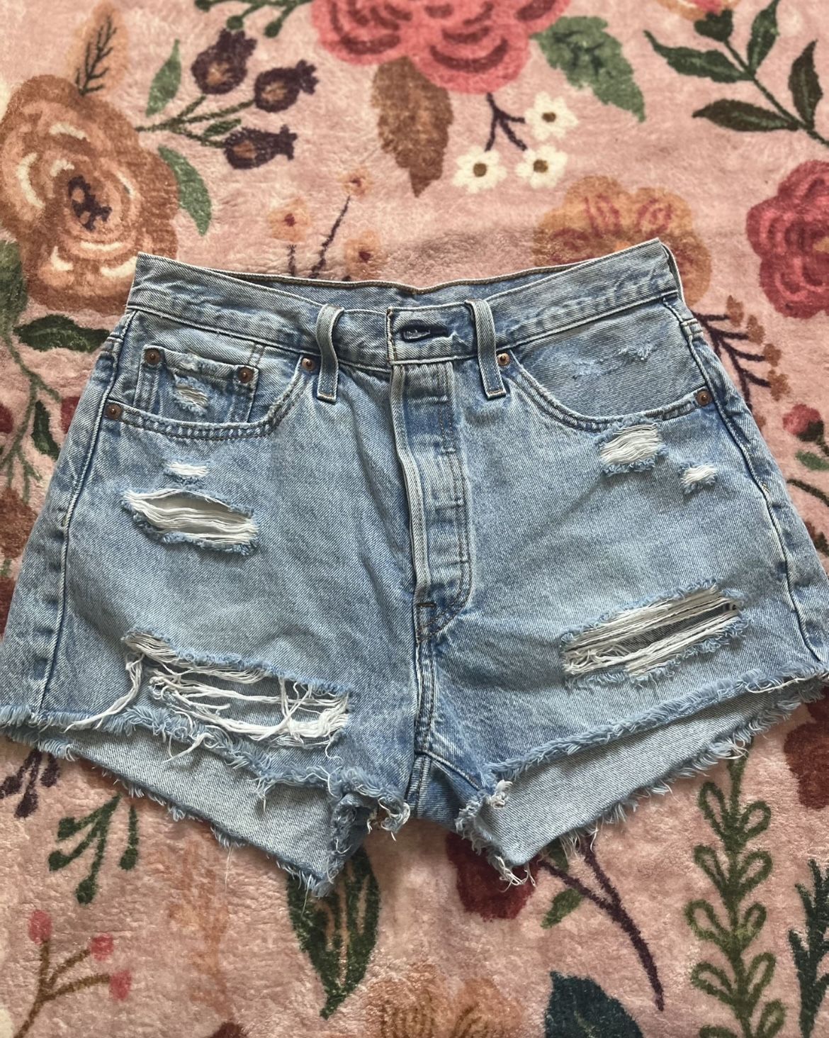 501 Levi’s Shorts Size 7-9