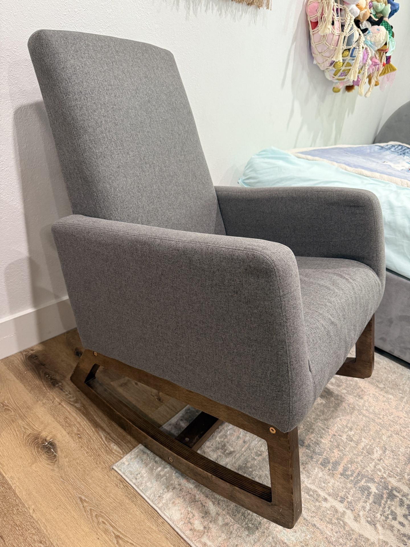 Modern Rocking chair