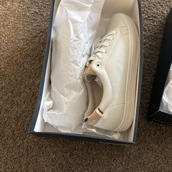 Nautica Sneakers