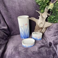 Set Of Three Vase,Soap Dish& Toothbrush Holder