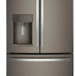 GE Refrigerator-Like NEW -FRENCH DOORS