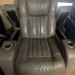 Electric Recliner 