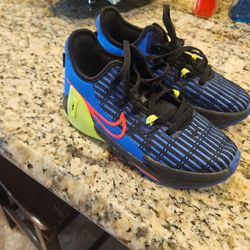 Boys lebron James New
